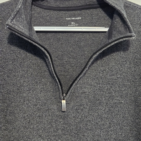 Van Heusen Men's Charcoal Quarter Zip Pullover - Size XL - Picture 4 of 5
